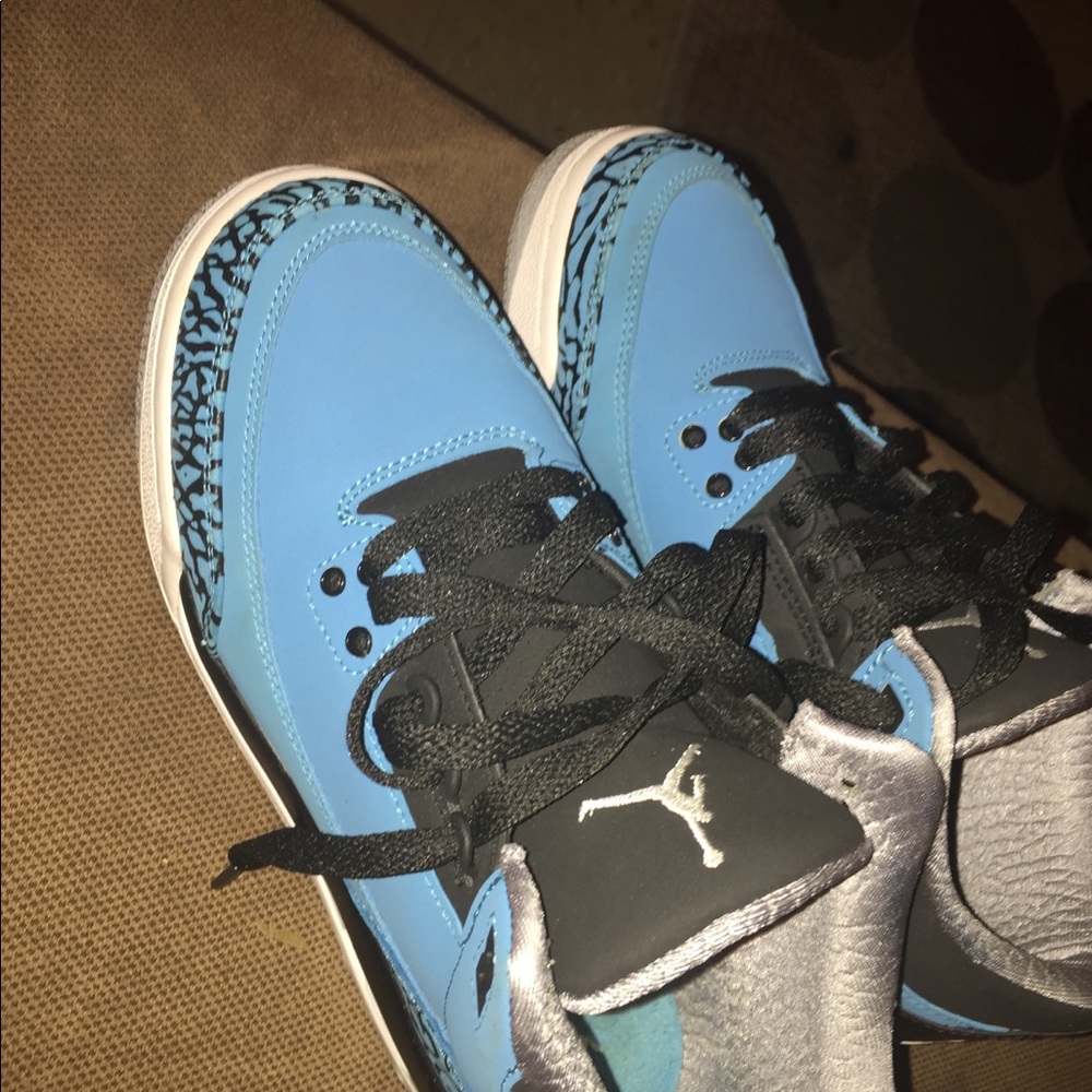 Jordan 3s